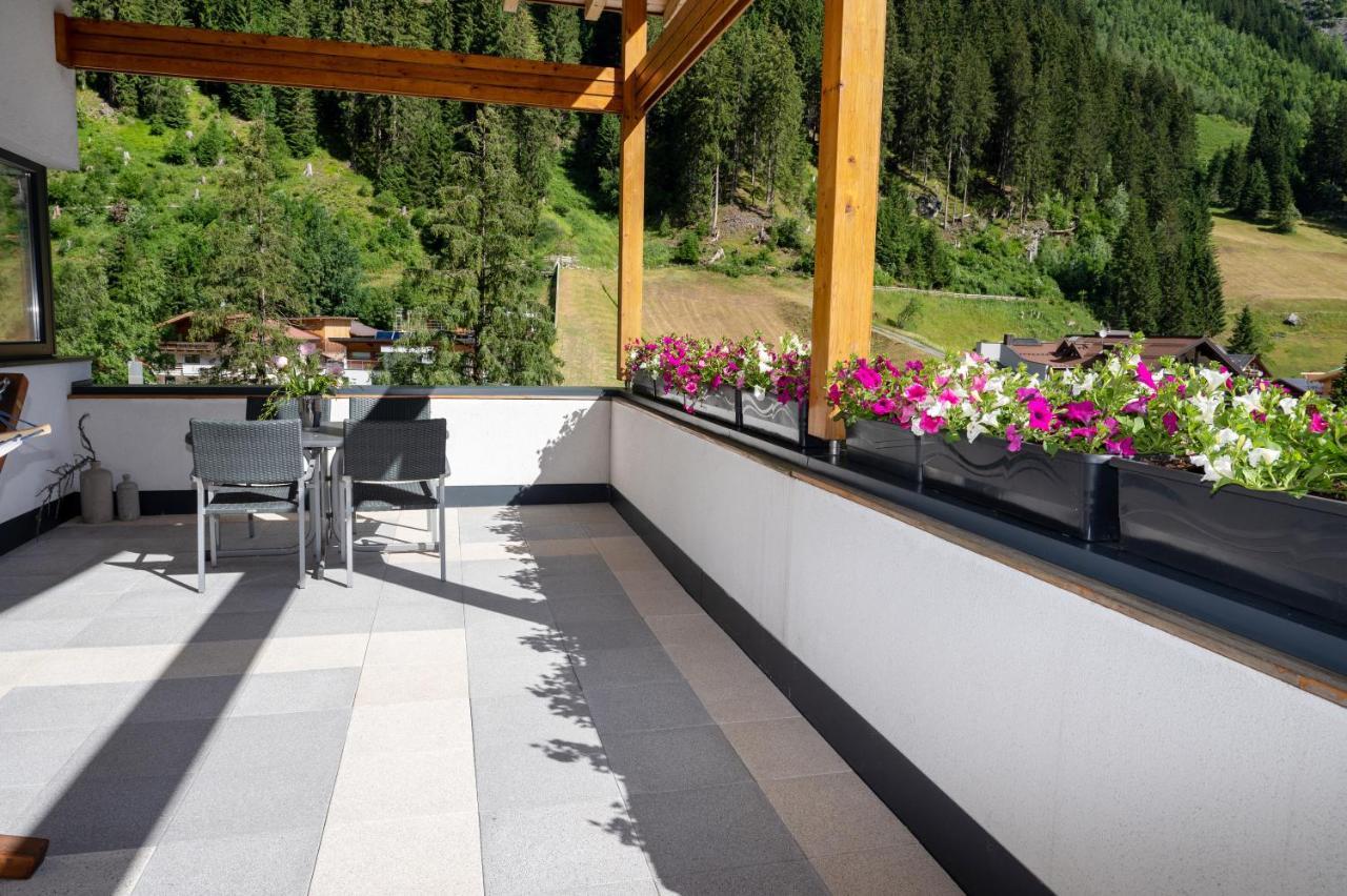 Apart Welcom Ischgl Exterior photo